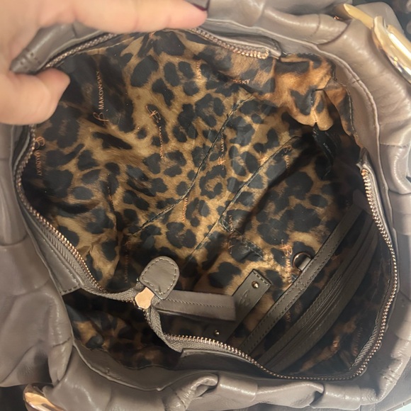 B. Makowsky Mocha Taupe Brown Leather Gathered Leather Shoulder Bag Satchel - Picture 8 of 10